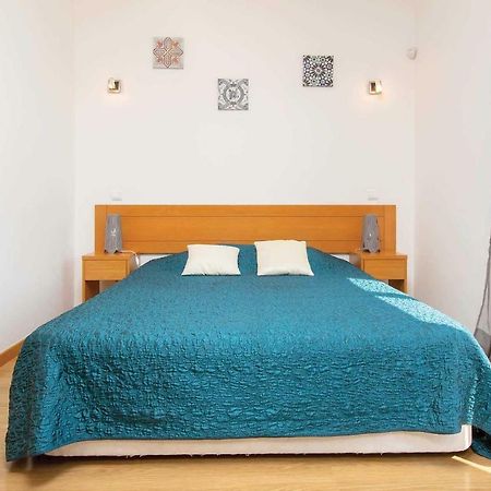 אלבופיירה Villa Ruana - 5 Bedrooms On Suite- Free Out Door Hot Jacuzzi - By Bedzy מראה חיצוני תמונה