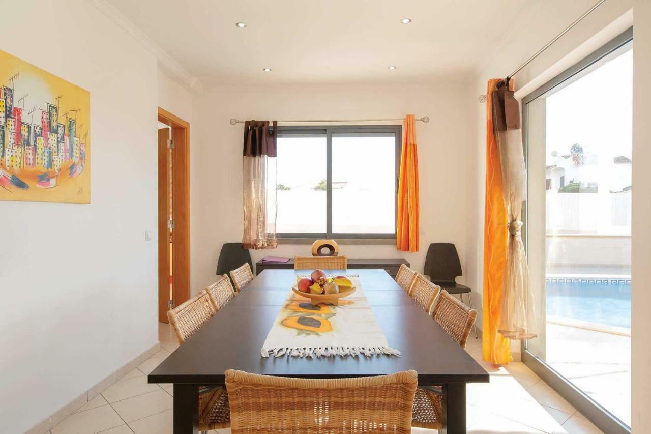 אלבופיירה Villa Ruana - 5 Bedrooms On Suite- Free Out Door Hot Jacuzzi - By Bedzy מראה חיצוני תמונה