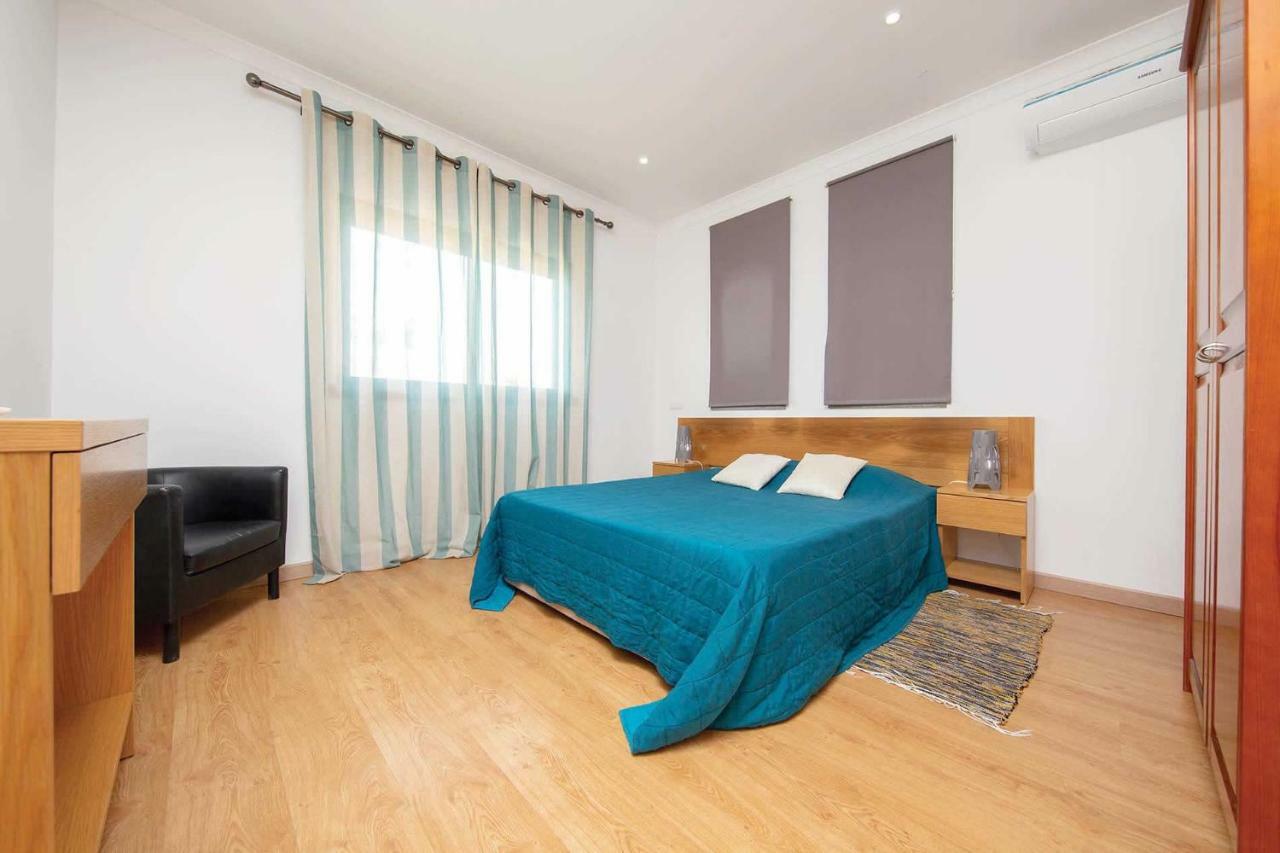 אלבופיירה Villa Ruana - 5 Bedrooms On Suite- Free Out Door Hot Jacuzzi - By Bedzy מראה חיצוני תמונה